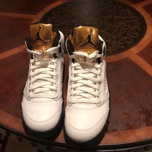 buying jordans from poshmark